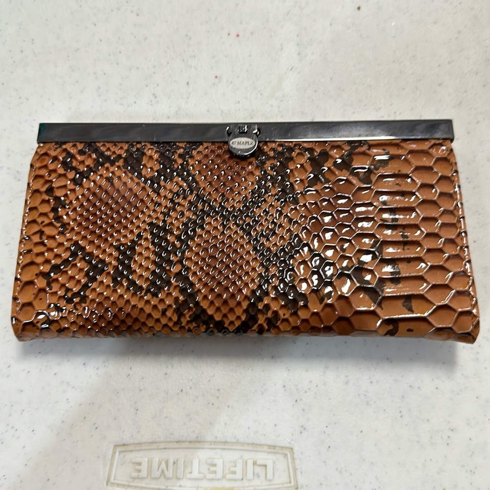 Clutch Wallet for Women Snake Textured Design